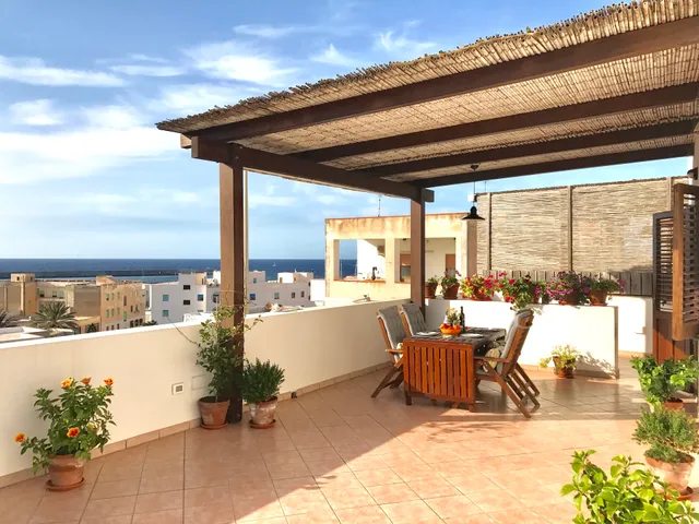 La Casa Grande e La Casetta di Pantelleria