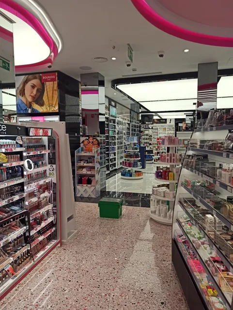 Druni Perfumerías ®