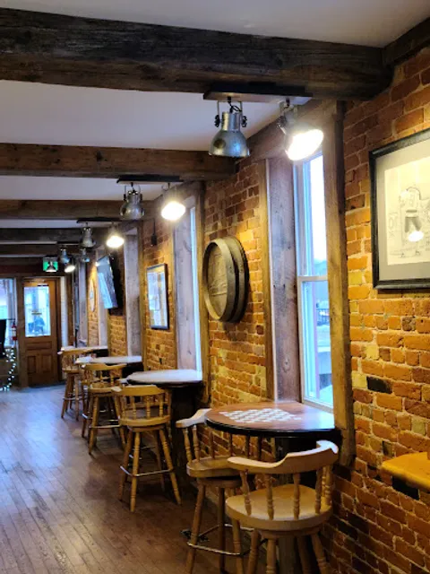 The Lockmaster's Taphouse