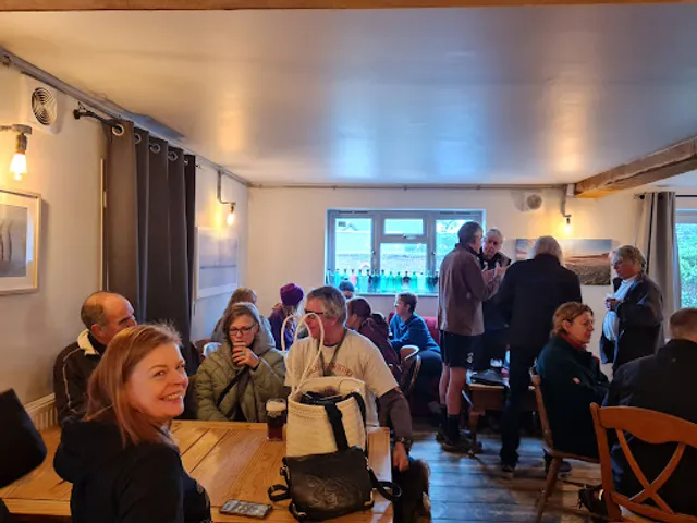 Niton Coffee Shop / Tea Garden