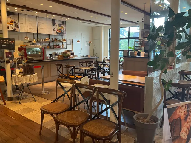 フレンチトーストベーカリー