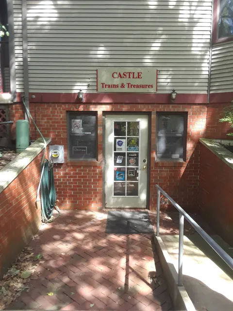 Castle Trains & Treasures