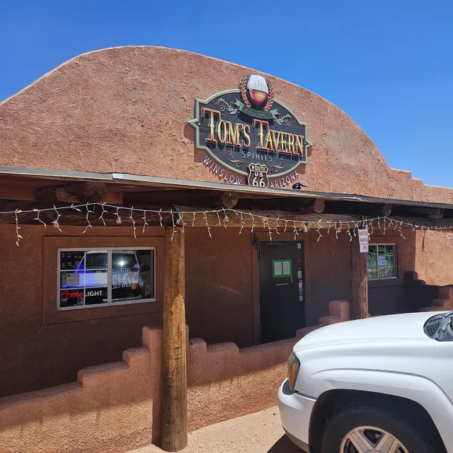 Tom's Tavern