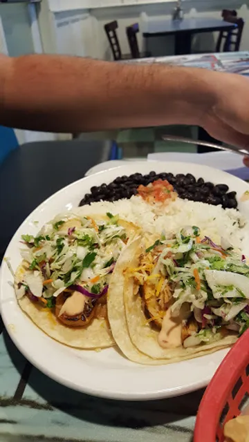 Wahoo's Fish Taco Bristol and Baker