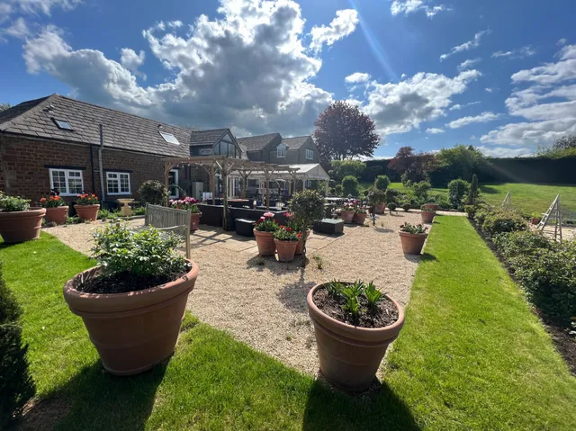 Beggars Barn Rentals