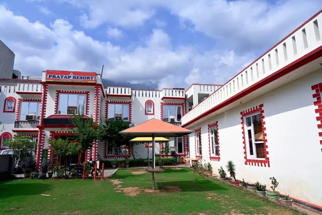 Hotel Pratap Resort