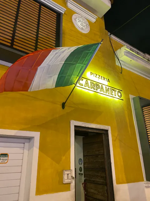 Pizzeria Carpaneto Granada Cali