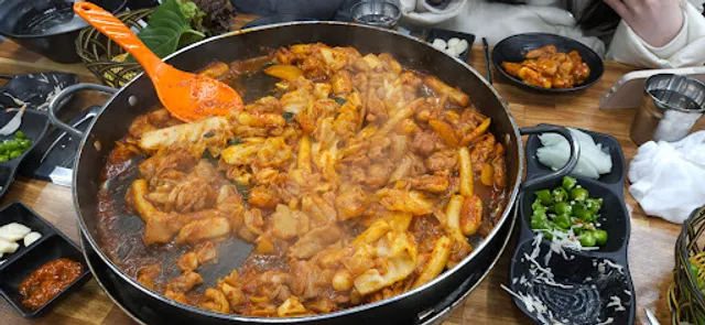 Jusung chicken chops increase ratings