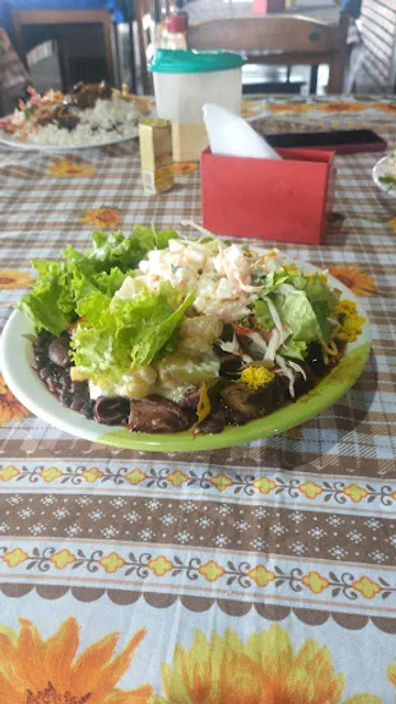 Restaurante Fogão a Lenha Bom Paladar