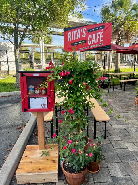 Rita’s Café: Books, Wine, & Language Exchange (formerly French Café 1515)