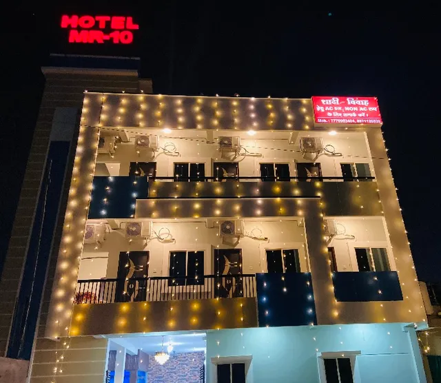 Hotel MR10