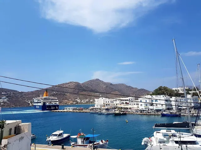 Ios Yacht Front Apartment at the Port