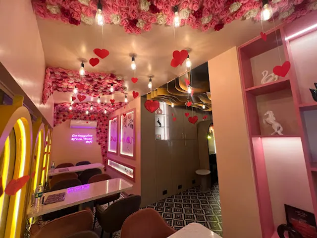 Fusion Asiana MFC Restaurant & Cafe