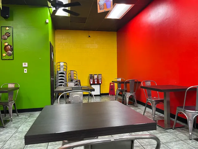 Tortas Y Jugos Las Glorias