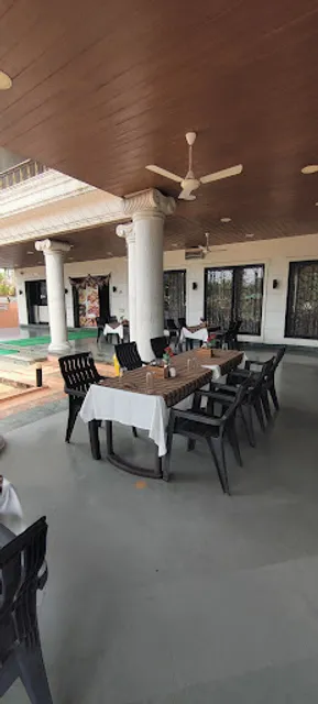 Gurukrupa Hotel