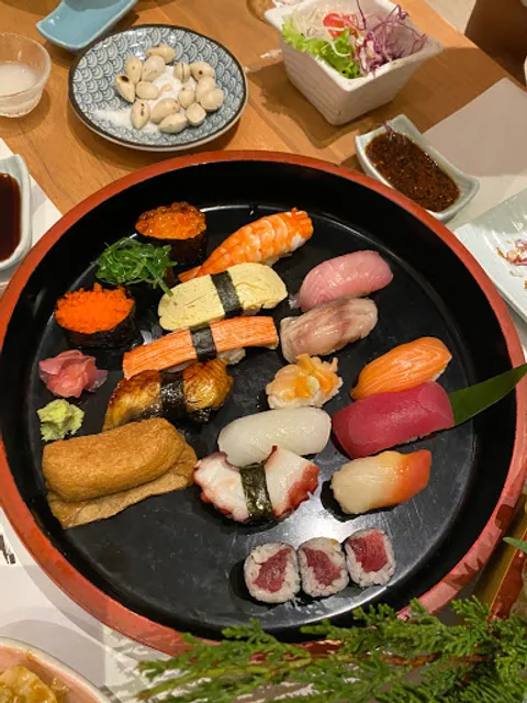 Sushi Hokkaido Sachi Pasteur