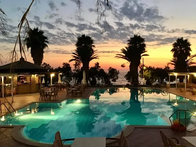 Oasis Hotel
