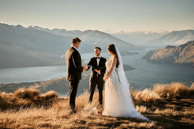 Queenstown Heli-Weddings & Elopement Packages - Nomad Weddings