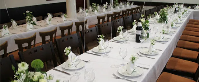 stogi - Restaurant & Taverna