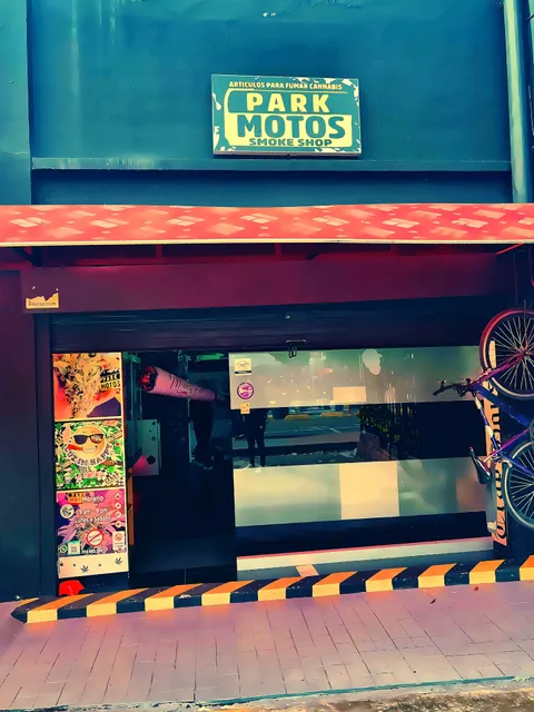 Park Motos Smoke Shop CHICO