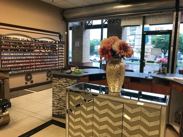 Skyline Nails & Spa LLC