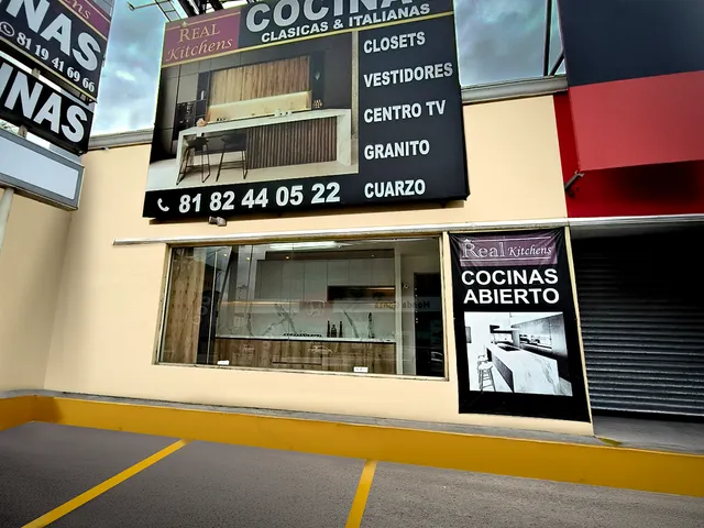 KITCHENS Real Kitchen