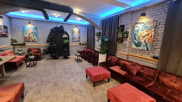 Melody Café & Restaurant