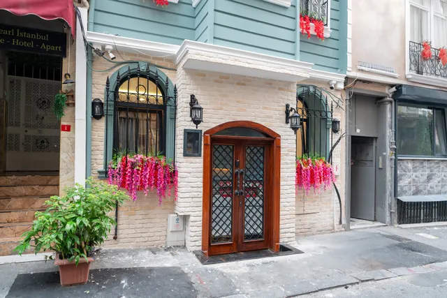 The Mua Luxury Homes