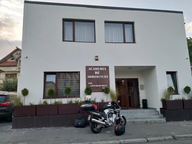 Academia De Arhitectura
