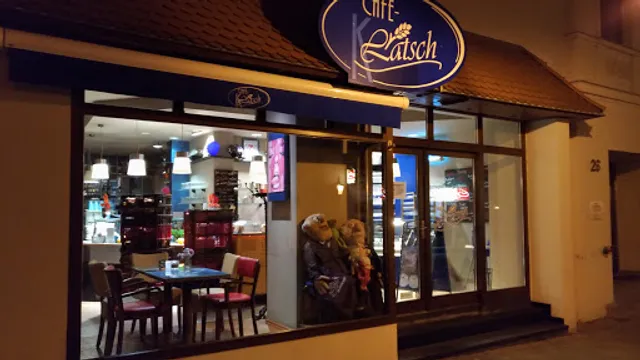 Fresh bakery Sven Latsch