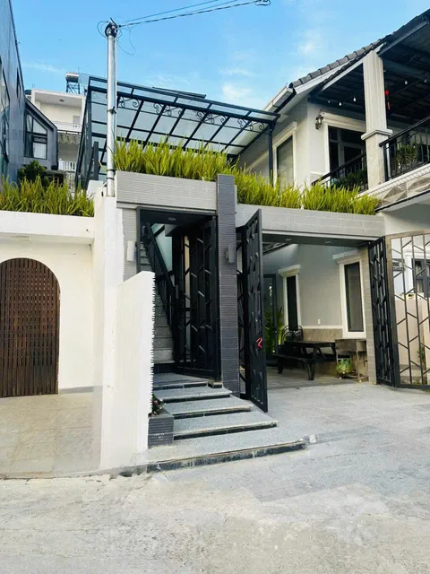 NOV DALAT - DỊCH VỤ LƯU TRÚ -địa chỉ villa gần chợ cho thuê giá bình dân uy tín view đẹp tại Đà Lạt
