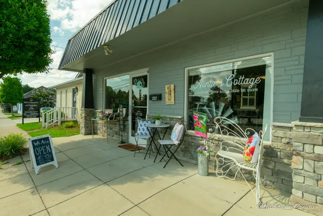 Auntie's Cottage