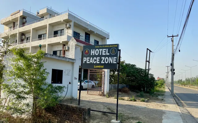 OYO 731 Hotel Peace Zone
