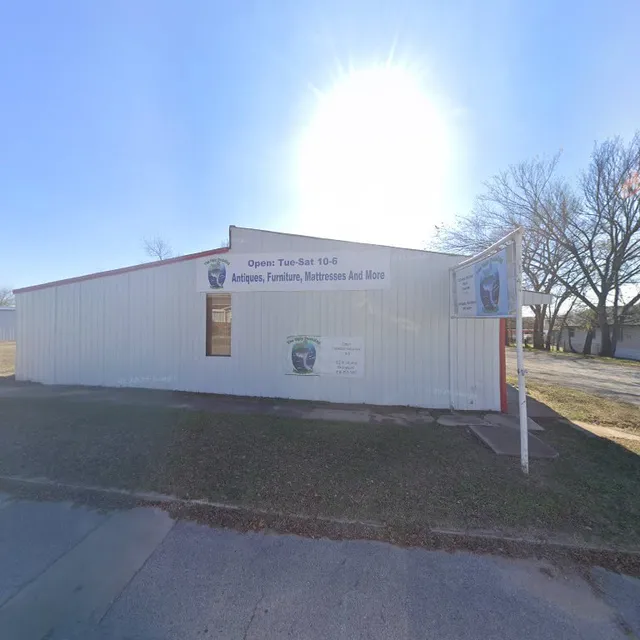 Ugly Duckling Vendors Mall