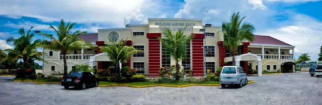 Macagang Hotel and Resort