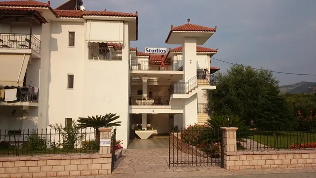 Studios Evgenia Parga