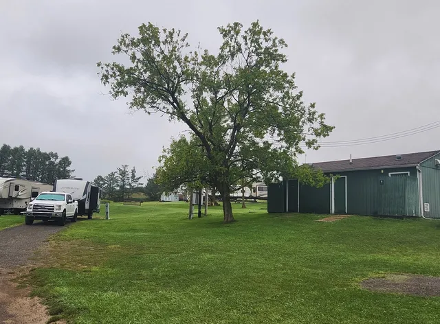 Country Hills Campgrounds