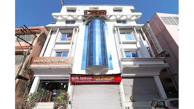 OYO 35383 Hotel City Heart