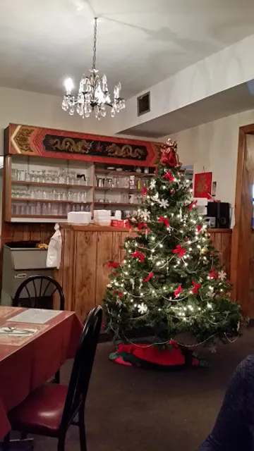 Lucky Kitchen Restaurant