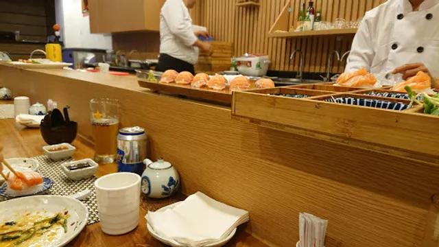 Amiga Sashimi &Sushi Nhà Hàng