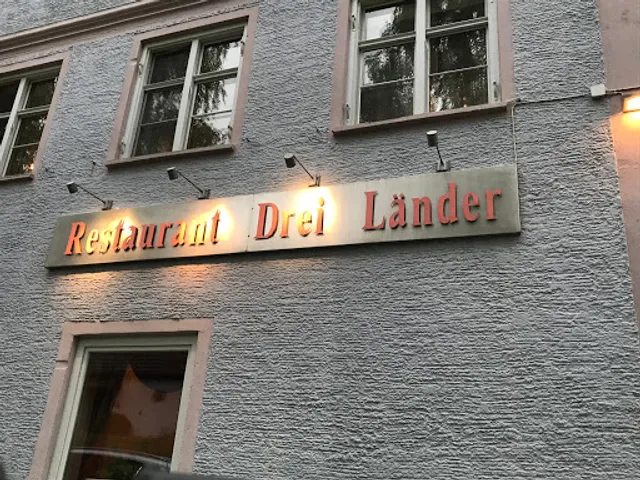 Drei Länder
