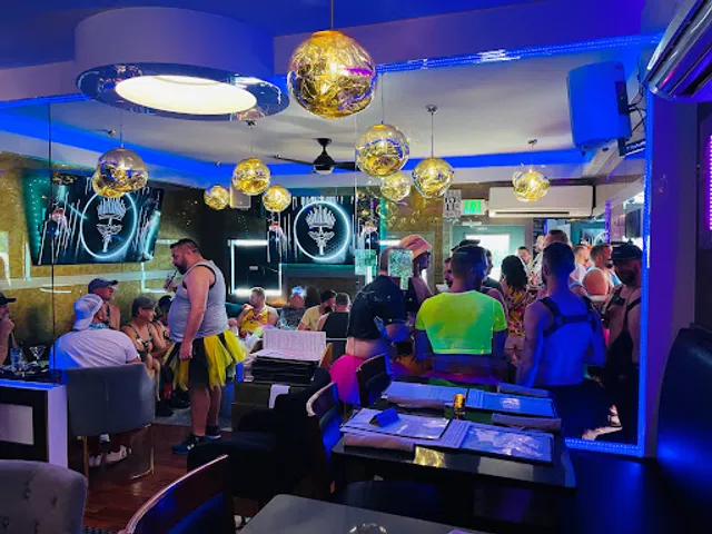 Monkey Bar Johnny Thai