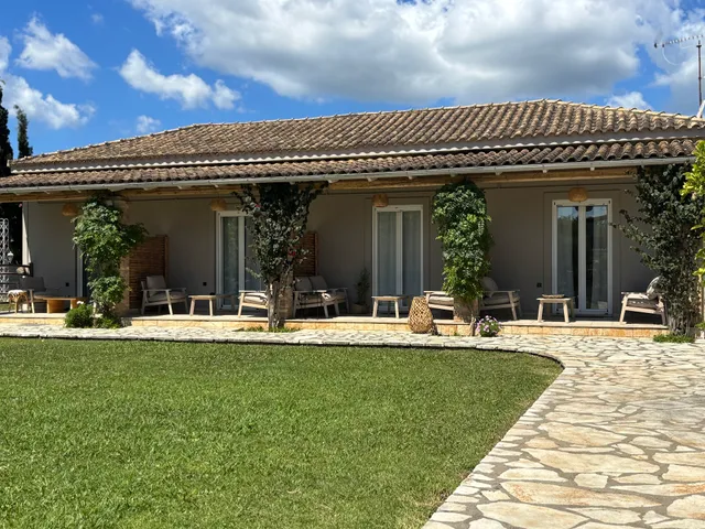 Apartments in Dassia Corfu - Efi & sofia