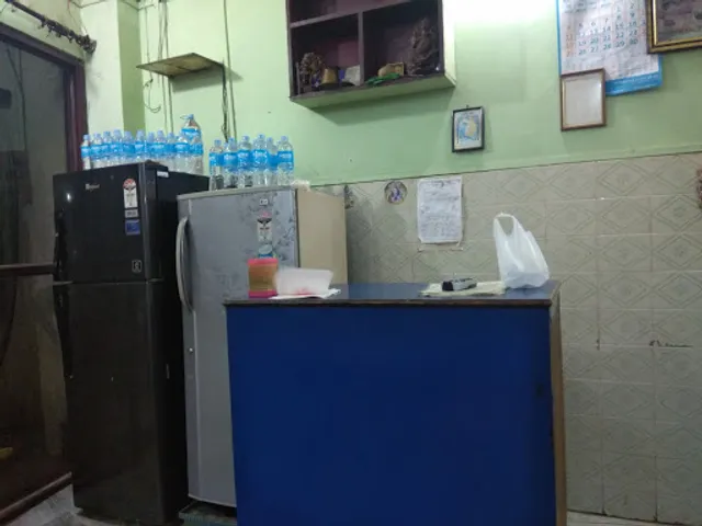 JEW Hotel & Restaurant