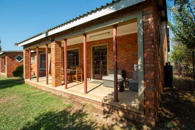 Route 25 Farmstead Accommodation