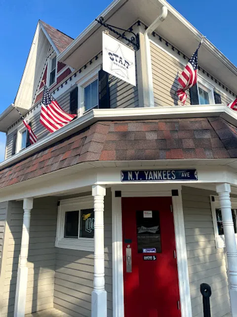 Star Bar & Grill