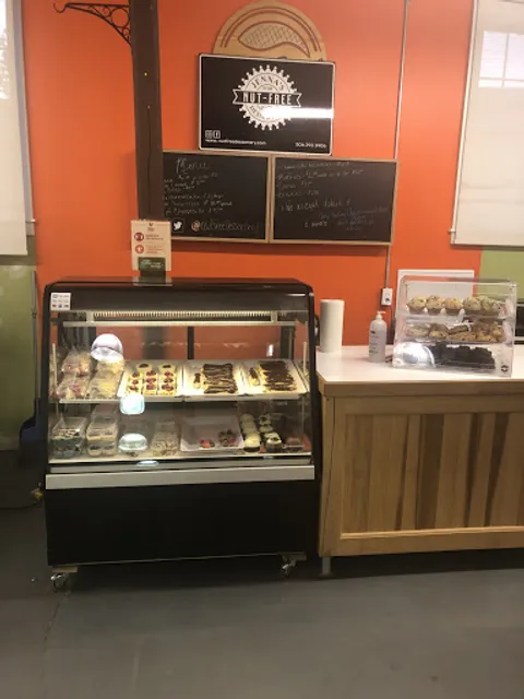 Jenna's Nut-Free Dessertery inc