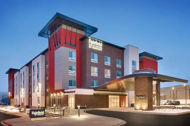 Fairfield by Marriott Inn & Suites Denver West/Federal Center