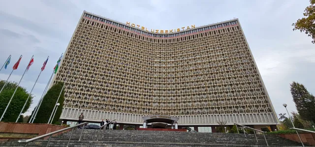 Hotel Grand Uzbegim