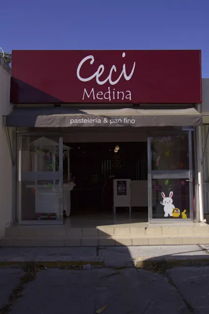Pastelería Ceci Medina.